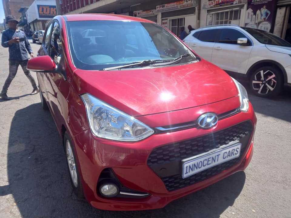 2018 HYUNDAI i10 GRAND 1.0 PETROL, MANUAL TRANSMISSION, MAROON