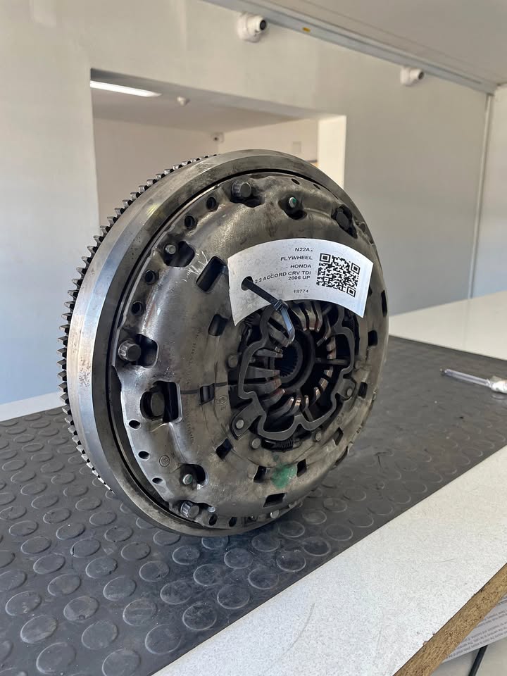 Honda CRV 2.2 TDI Flywheel for sale (N22A2) - Private Seller Honda CRV 2.2 TDI Flywheel for sale (N22A2) - Private Seller