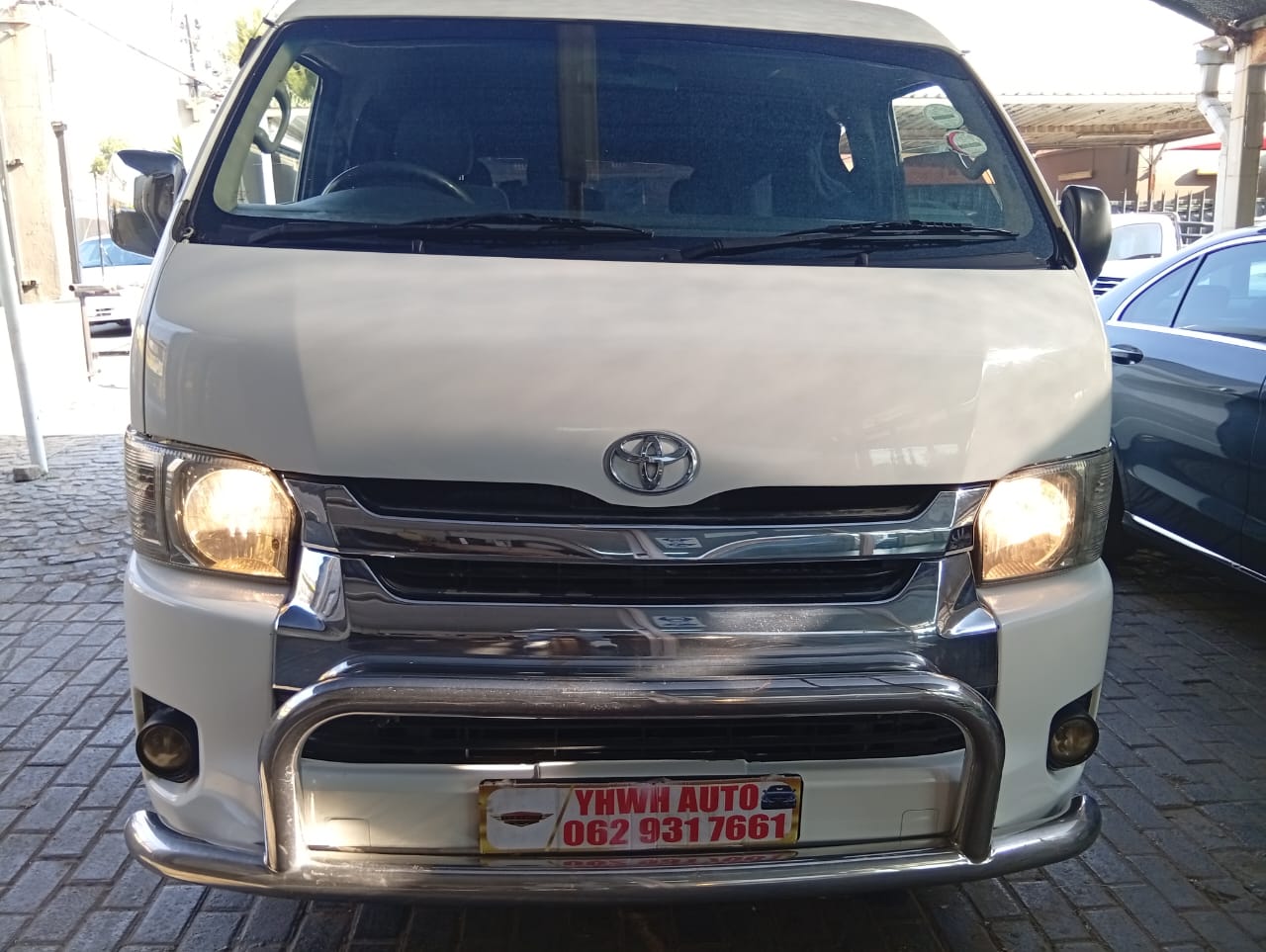 Used 2014 Toyota Quantum 2.5D-4D GL 10-seater bus - Private Seller Used 2014 Toyota Quantum 2.5D-4D GL 10-seater bus - Private Seller