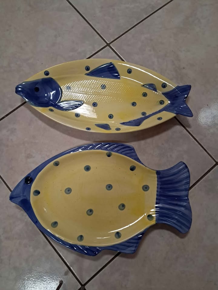 Mooi porselein bakke te koop