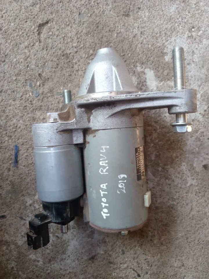 Toyota Rav 4 2019 starter selling