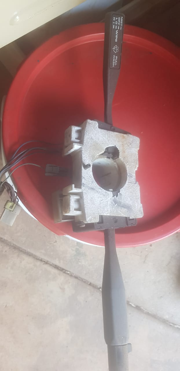 Nissan 1800 headlights switch - Private Seller