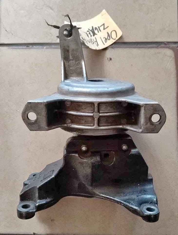 Opel Astra 1.6 Z16XE Engine Mounting - Private Seller Opel Astra 1.6 Z16XE Engine Mounting - Private Seller