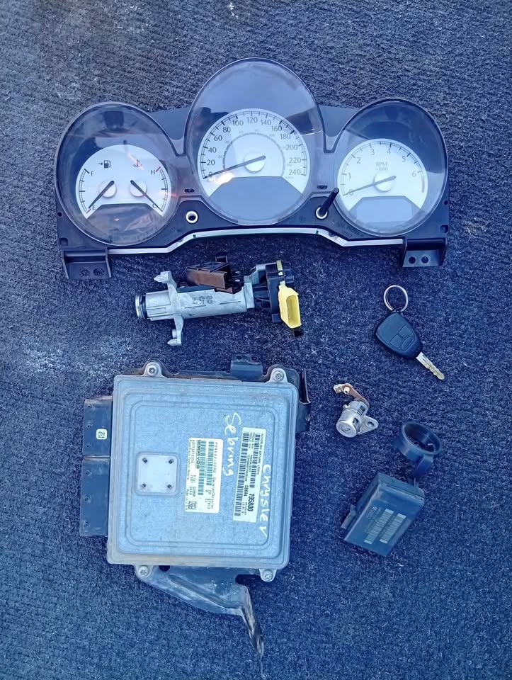 Chrysler Sebring  complete lockset for sale
