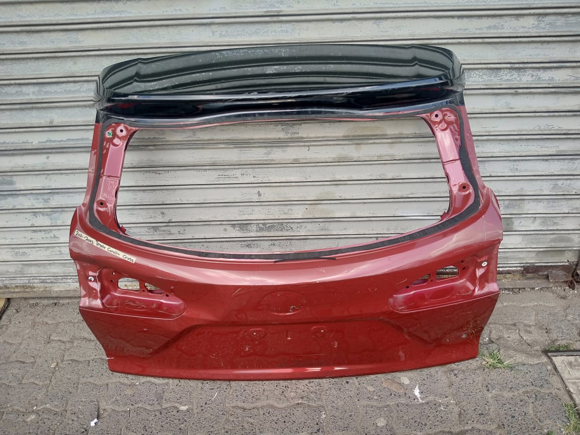 2021-2023 TOYOTA COROLLA CROSS TAILGATE FOR SALE - Private Seller 2021-2023 TOYOTA COROLLA CROSS TAILGATE FOR SALE - Private Seller