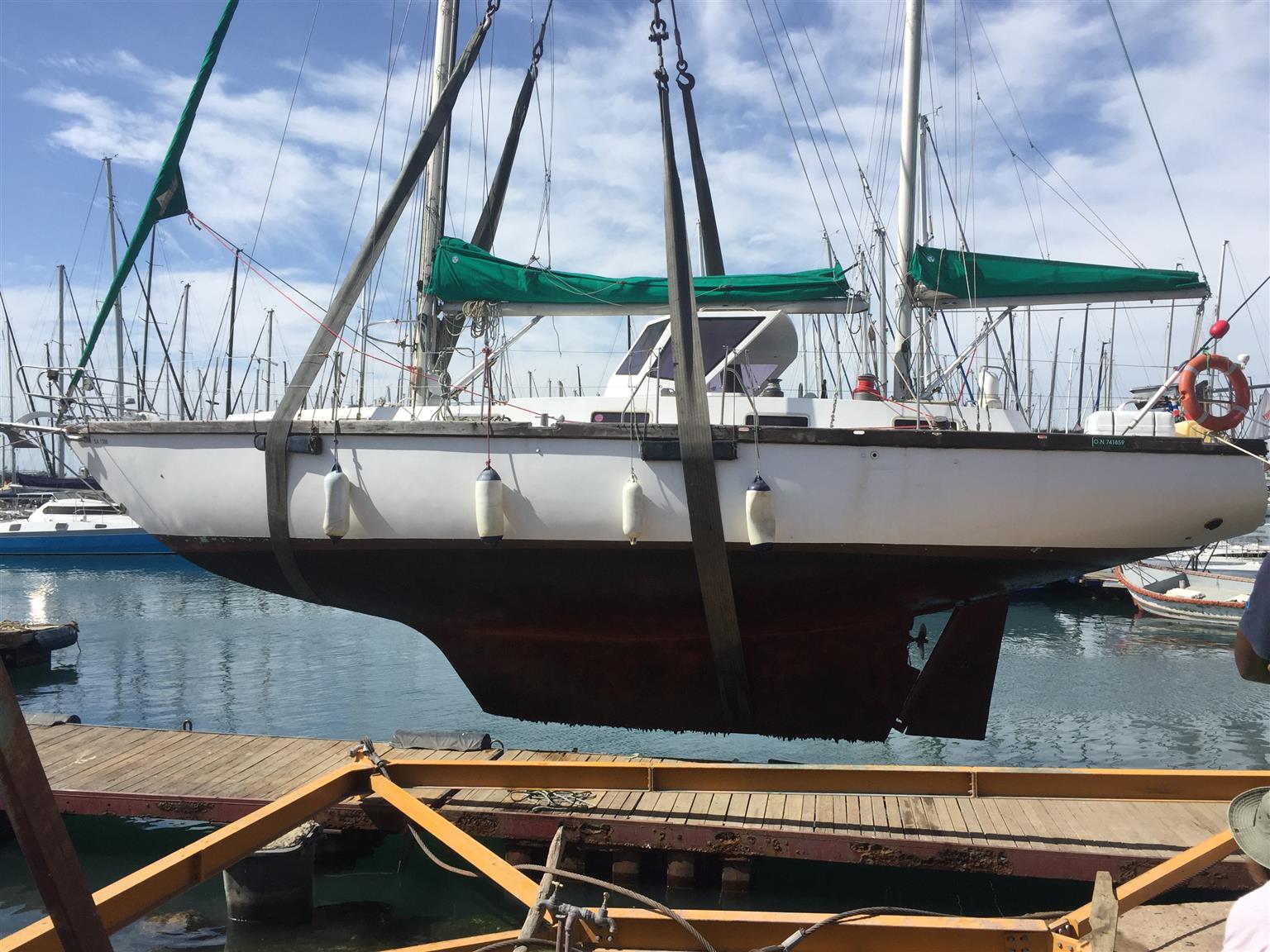Sailing Yacht, Bruce Roberts 43 Ketch. Beuatiful condition, well maintained.