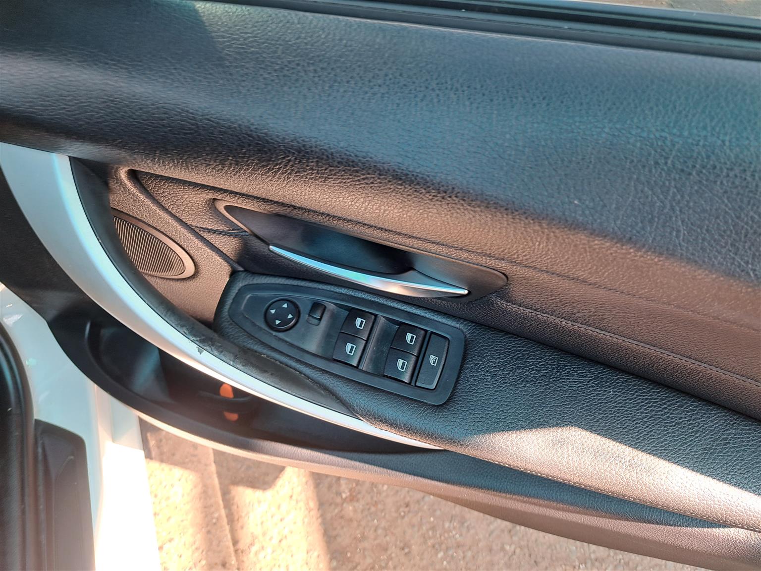 BMW 116i F30  AUTO