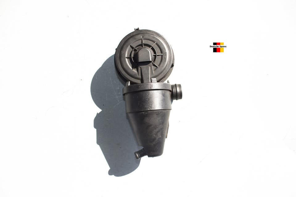 BMW E36,E38,E39 CRANKCASE BREATHER VALVE/ OIL SEPARATOR (M50,M52,S52 ENGINE) OEM: 1703484 - Private Seller