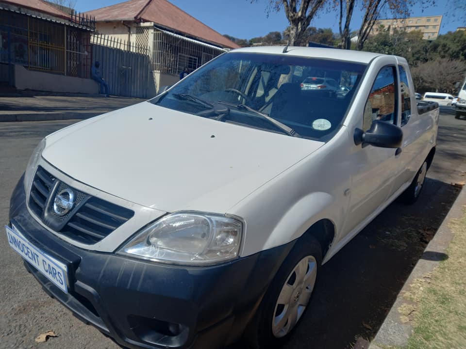 2013 NISSAN NP200 1.6 ENGINE PETROL, MANUAL, WHITE COLOR, MILEAGE