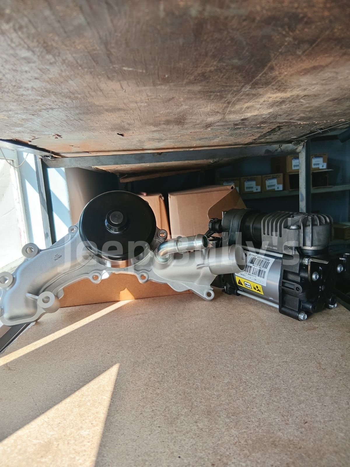Air Suspension Pump & Water Pump | New | Jeep Grand Cherokee WK2 - Private Seller Air Suspension Pump & Water Pump | New | Jeep Grand Cherokee WK2 - Private Seller
