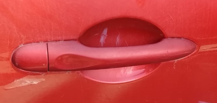 RENAULT CLIO IV 2015 DOOR HANDLES FOR SALE - Private Seller RENAULT CLIO IV 2015 DOOR HANDLES FOR SALE - Private Seller