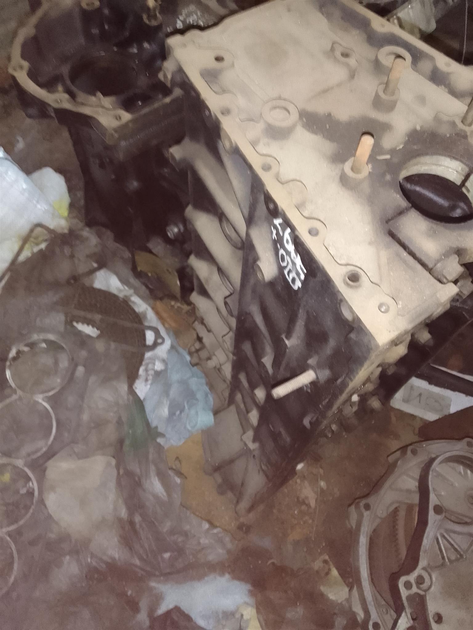 Mercedes 260e / 300e spares