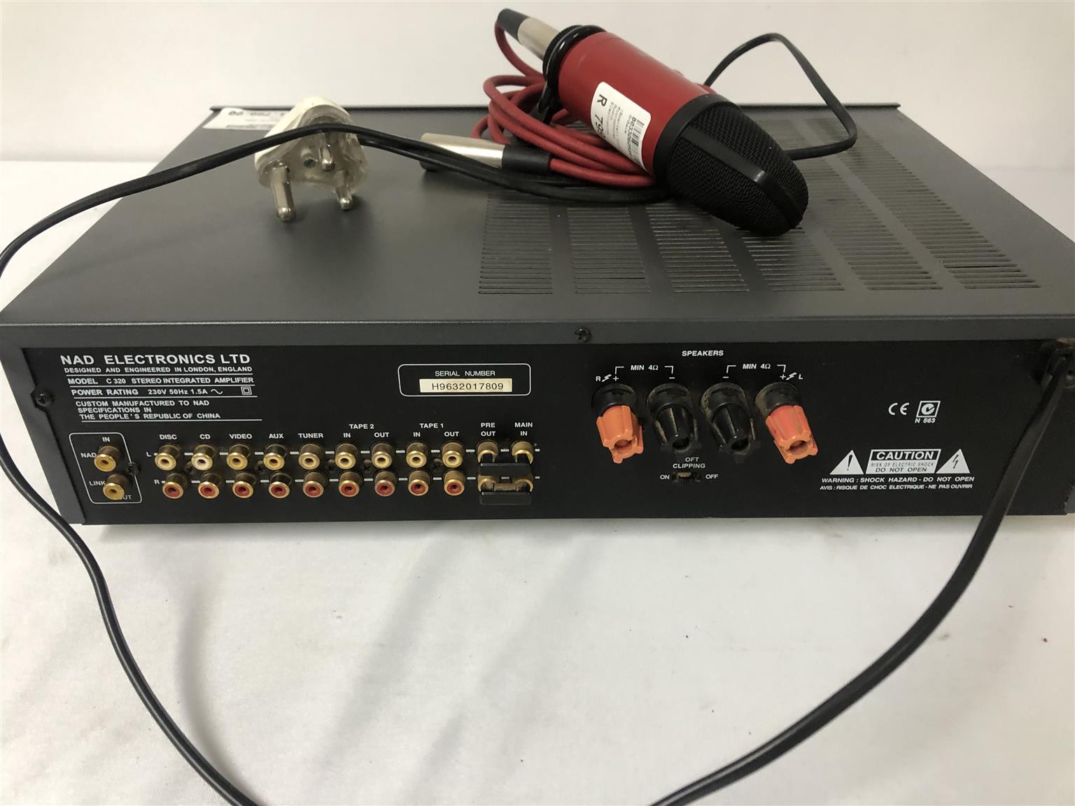 Amplifier NAD C320