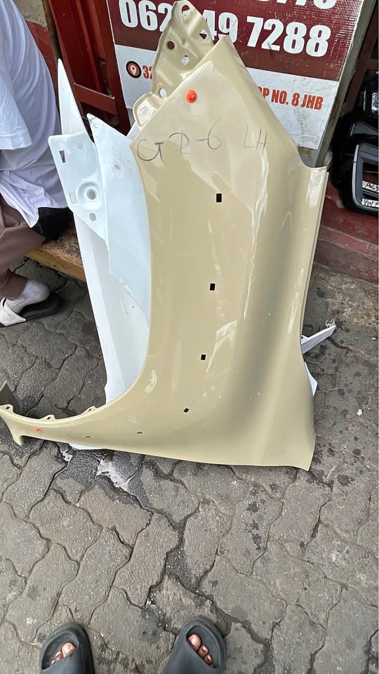 Toyota Hilux GD6 fender - Private Seller Toyota Hilux GD6 fender - Private Seller
