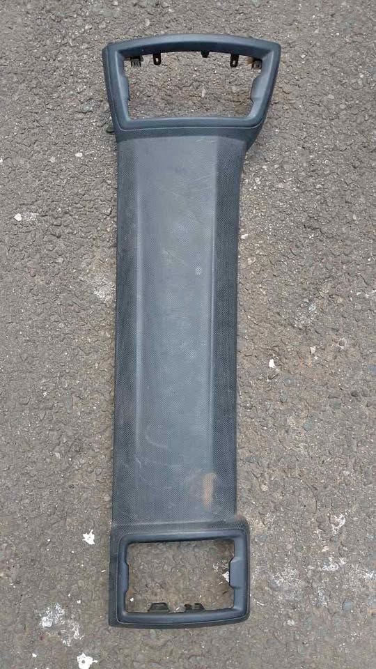 Ford Ranger T7 LHS dashboard vent housing - Private Seller Ford Ranger T7 LHS dashboard vent housing - Private Seller