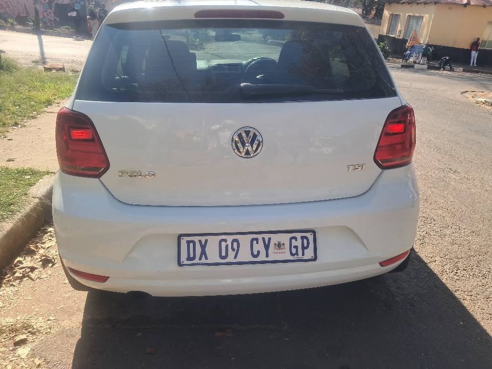 VW polo Tsi 1.2 Highline 2015