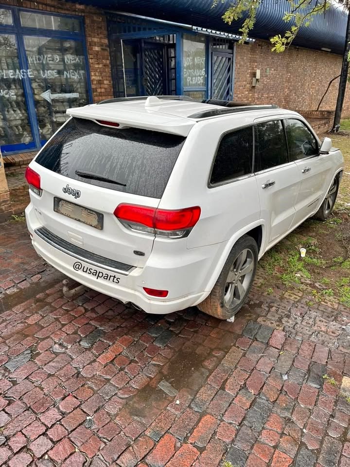 Now Stripping For Spares! 2014 Jeep Grand Cherokee 3.6 WK2 Automatic Petrol - Private Seller Now Stripping For Spares! 2014 Jeep Grand Cherokee 3.6 WK2 Automatic Petrol - Private Seller