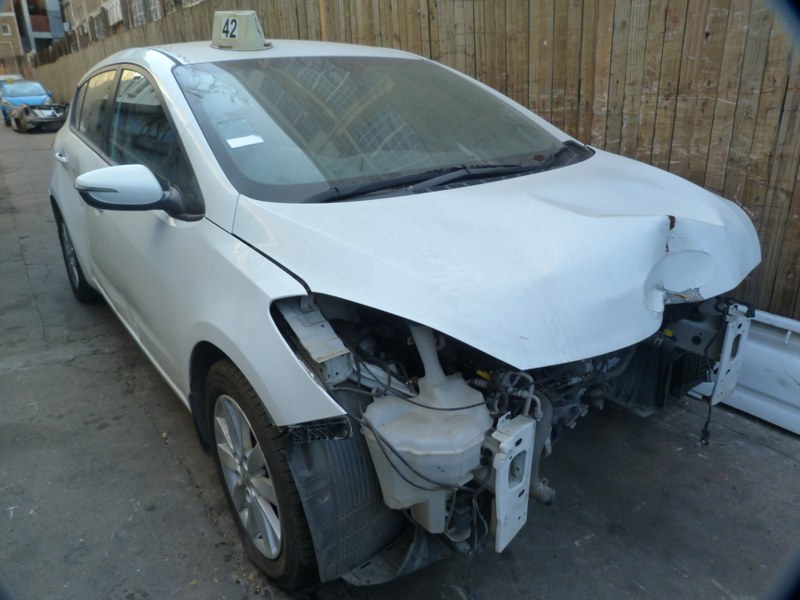 Kia Cerato 1.6 EX Manual - 2015 STRIPPING FOR SPARES - Private Seller