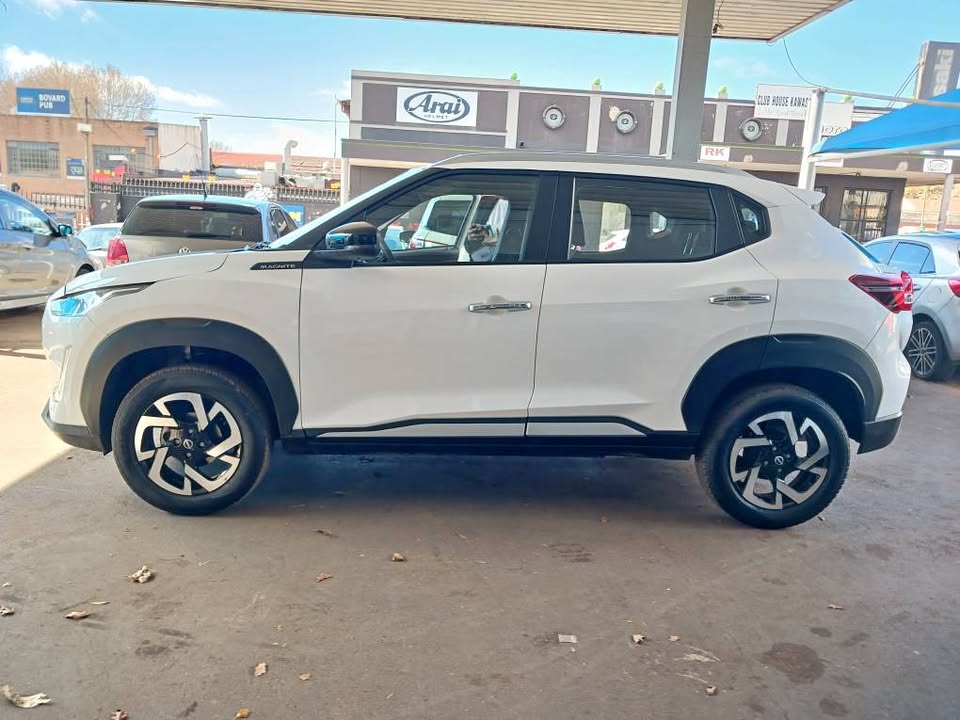 2024 NISSAN MAGNITE 1.0 TURBO Transmission: Manual  Mileage:  Fueltype: Petrol  White