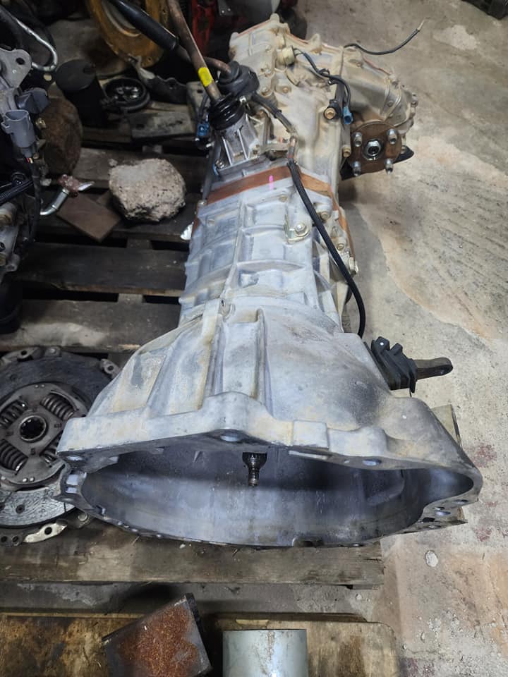 1KD Toyota Hilux 3.0 D-4D 4X4 Gearbox For Sale - Private Seller 1KD Toyota Hilux 3.0 D-4D 4X4 Gearbox For Sale - Private Seller