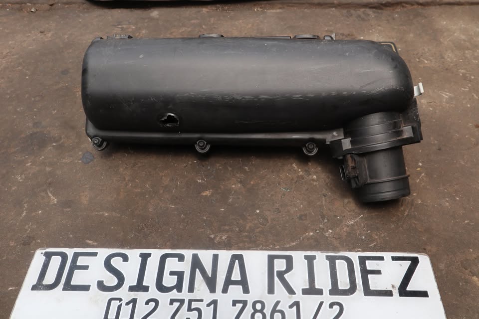 MINI COOPER COUNTRYMAN R60S AIR BOX &SENSOR - Private Seller MINI COOPER COUNTRYMAN R60S AIR BOX &SENSOR - Private Seller