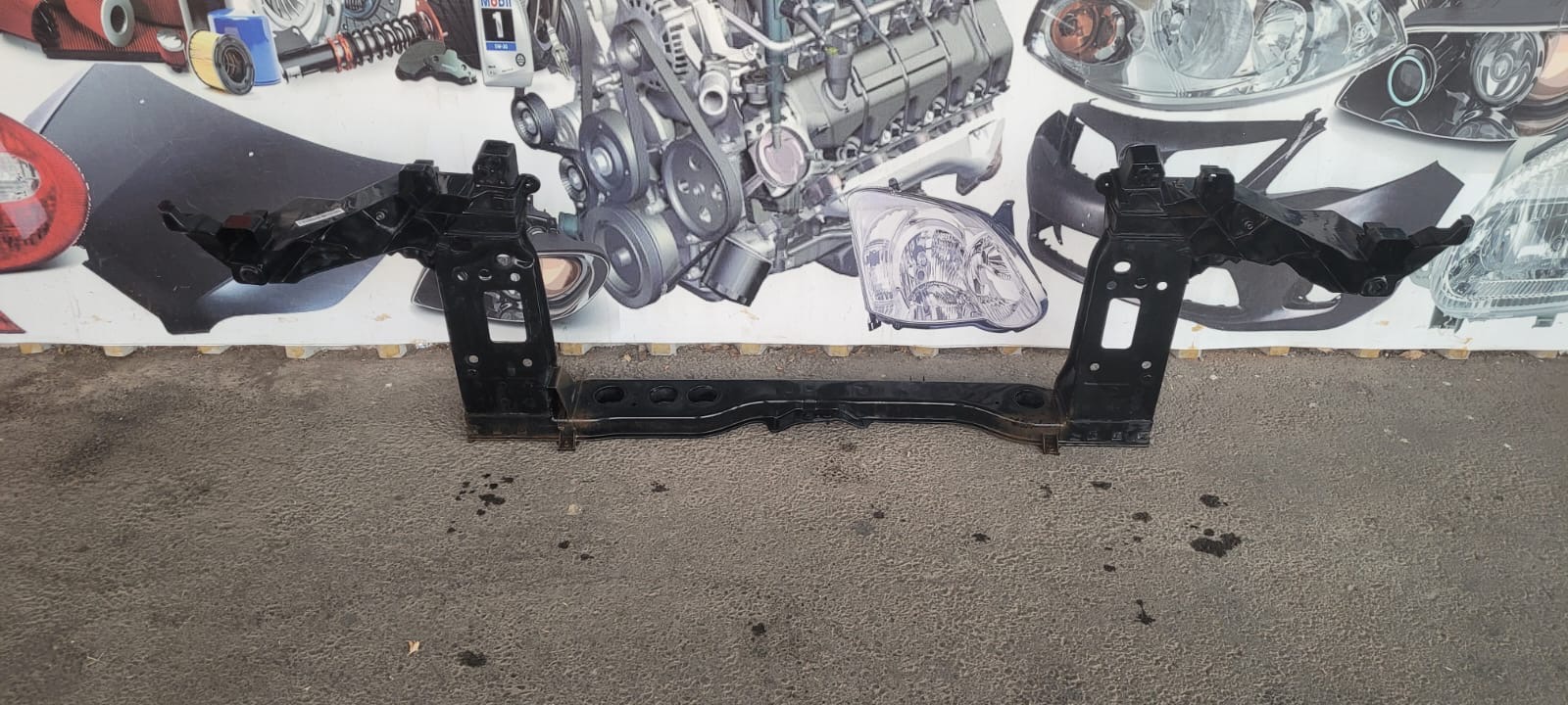 2020 HYUNDAI TUCSON RADIATOR CRADLE FOR SALE. - Private Seller 2020 HYUNDAI TUCSON RADIATOR CRADLE FOR SALE. - Private Seller