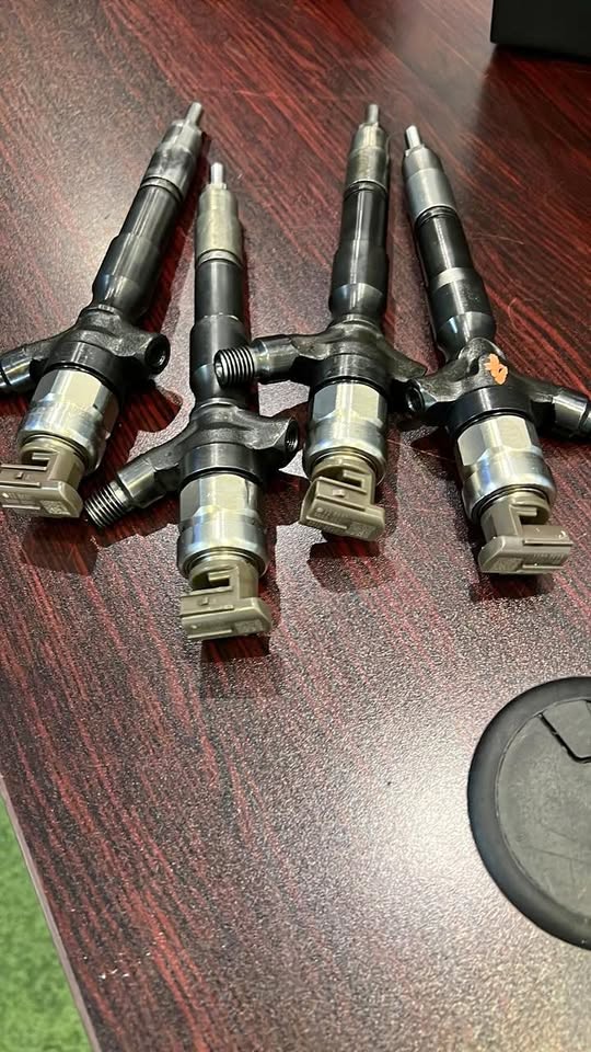TOYOTA (d4d) 2.5/3LTR DIESEL INJECTORS - Private Seller
