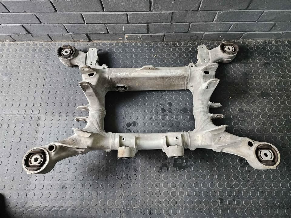 BMW F10 REAR SUBFRAME - OEM - Private Seller