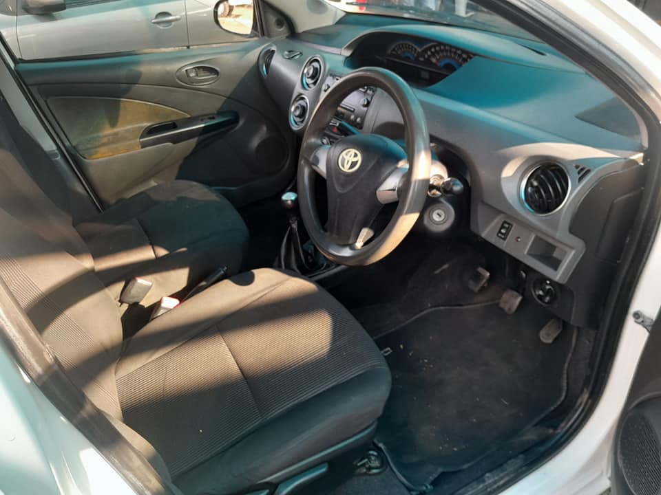 2019 TOYOTA ETIOS 1.5 SEDAN