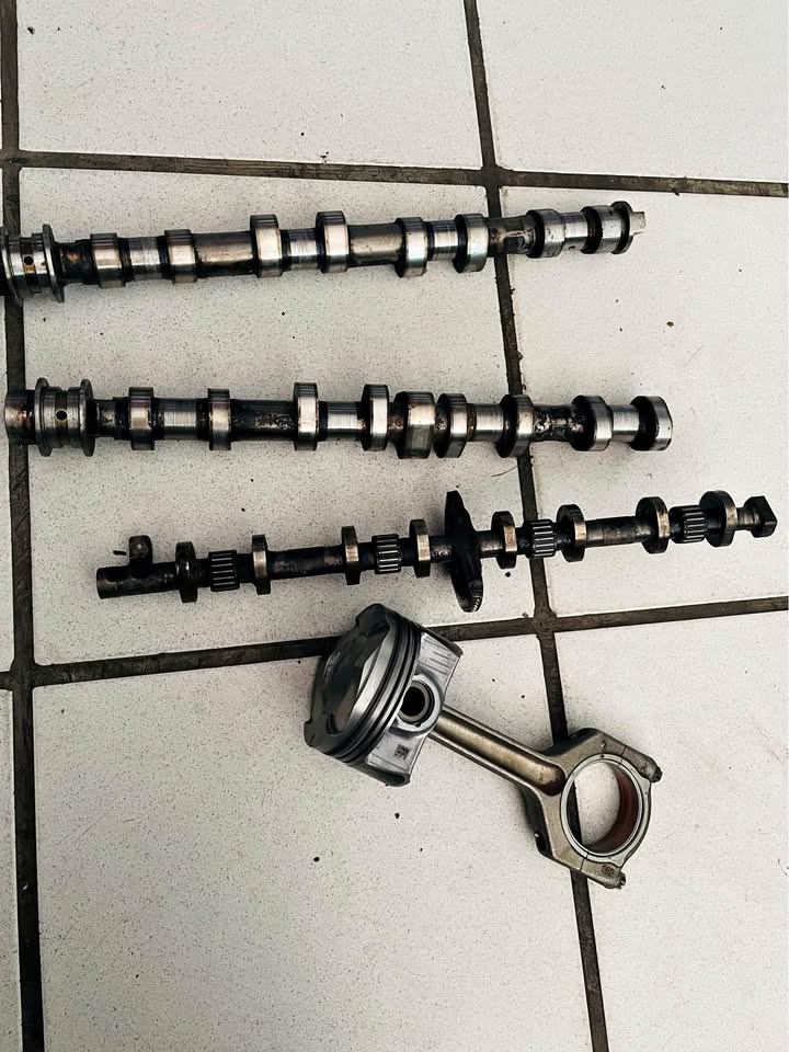 BMW N20 camshaft and piston - Private Seller