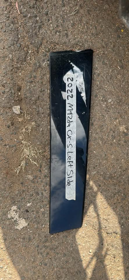 Mazda cx5 left side door pillar cover - Private Seller Mazda cx5 left side door pillar cover - Private Seller