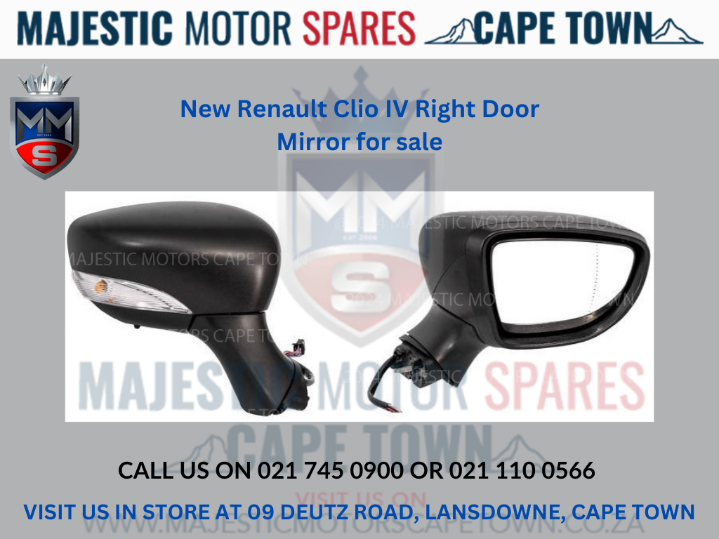 Renault Clio IV Right Door Mirror - Private Seller Renault Clio IV Right Door Mirror - Private Seller