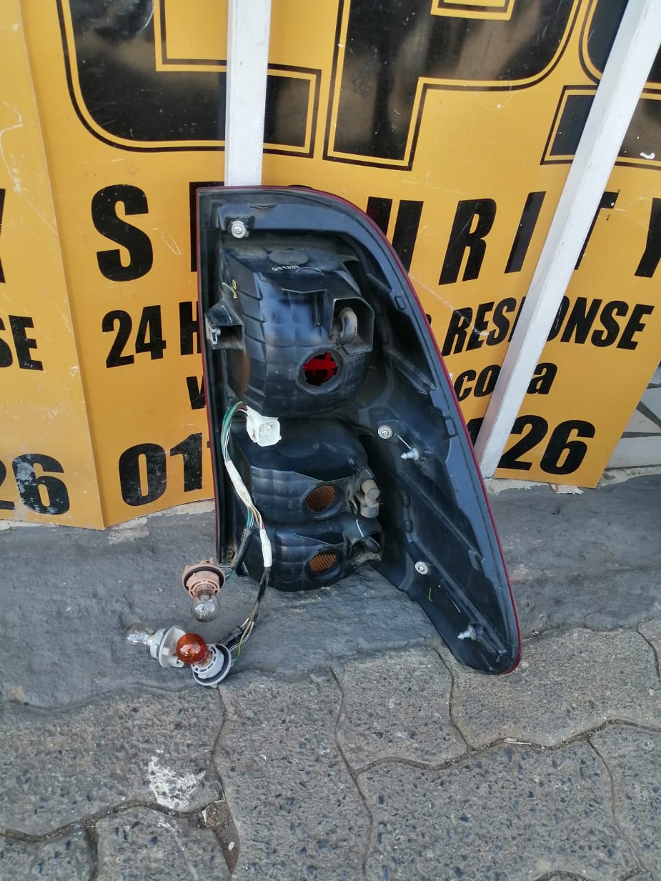 TOYOTA HILUX GD6 TAIL LIGHTS 2018 TO 2020 - Private Seller