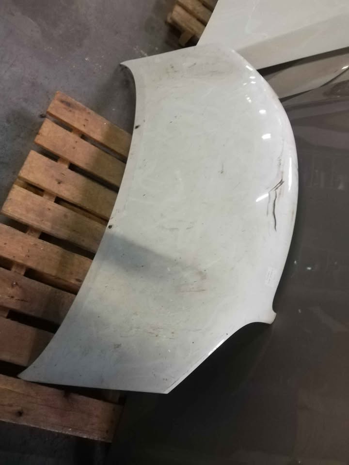 Smart Fortwo bonnet - Private Seller Smart Fortwo bonnet - Private Seller