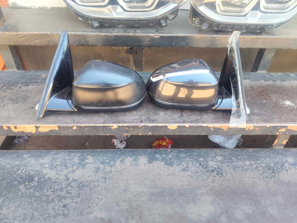BMW X3 G01 side mirrors - Private Seller BMW X3 G01 side mirrors - Private Seller