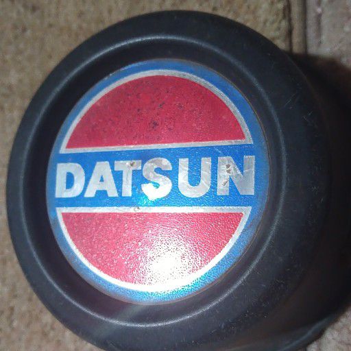 Datsun, centre cap - Private Seller