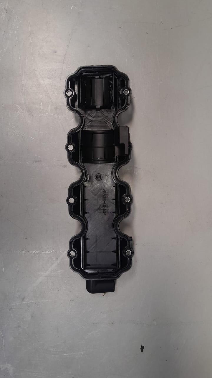 OPEL CORSA CYLINDER HEAD, PLASTIC COVER FOR SALE - Private Seller OPEL CORSA CYLINDER HEAD, PLASTIC COVER FOR SALE - Private Seller