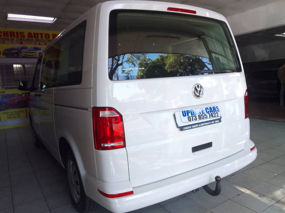 2019 VW Kombi 2.0 DsG  7 Seater Automatic Diesel 99000km White Color  Service History