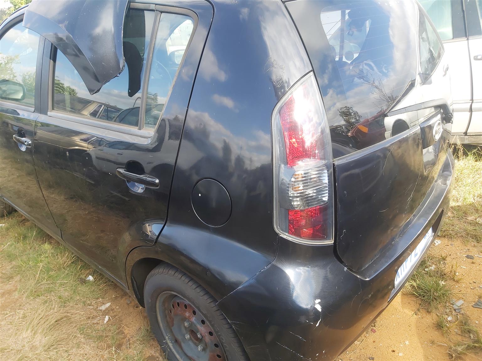 Daihatsu sirion parts - Private Seller Daihatsu sirion parts - Private Seller
