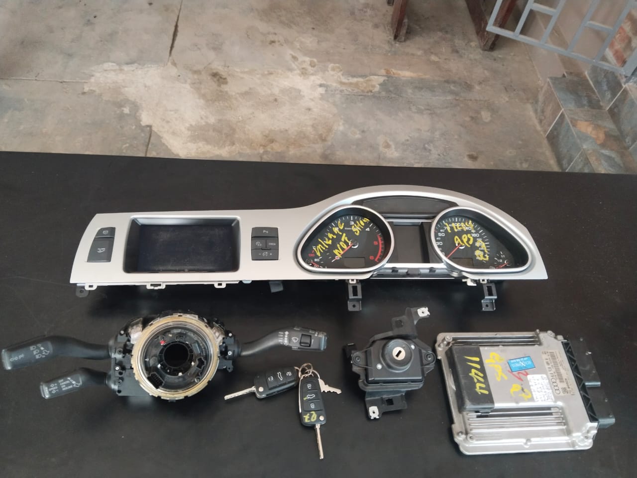 Audi Q7 Lockset for Sale - Private Seller Audi Q7 Lockset for Sale - Private Seller