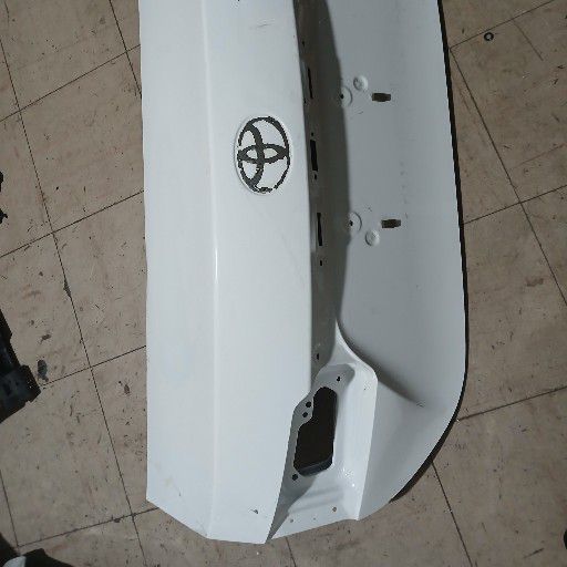 Toyota prestige bootgate - Private Seller