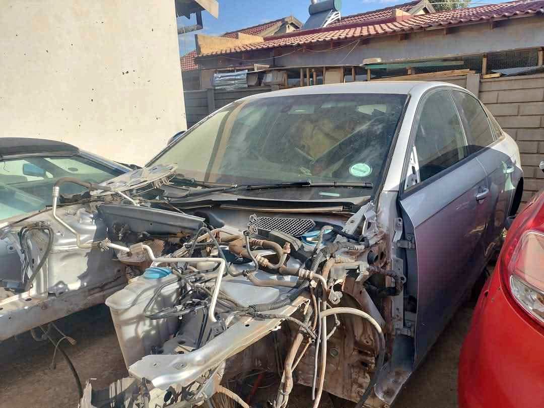 Vw Audi A4 Tfsi 1.8 shell and paper available - Private Seller Vw Audi A4 Tfsi 1.8 shell and paper available - Private Seller