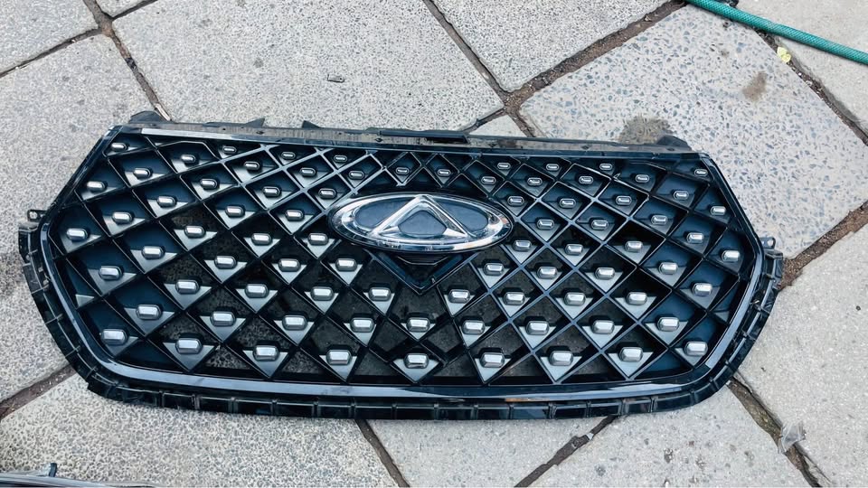 Chery Tiggo 4 Pro grille - Private Seller