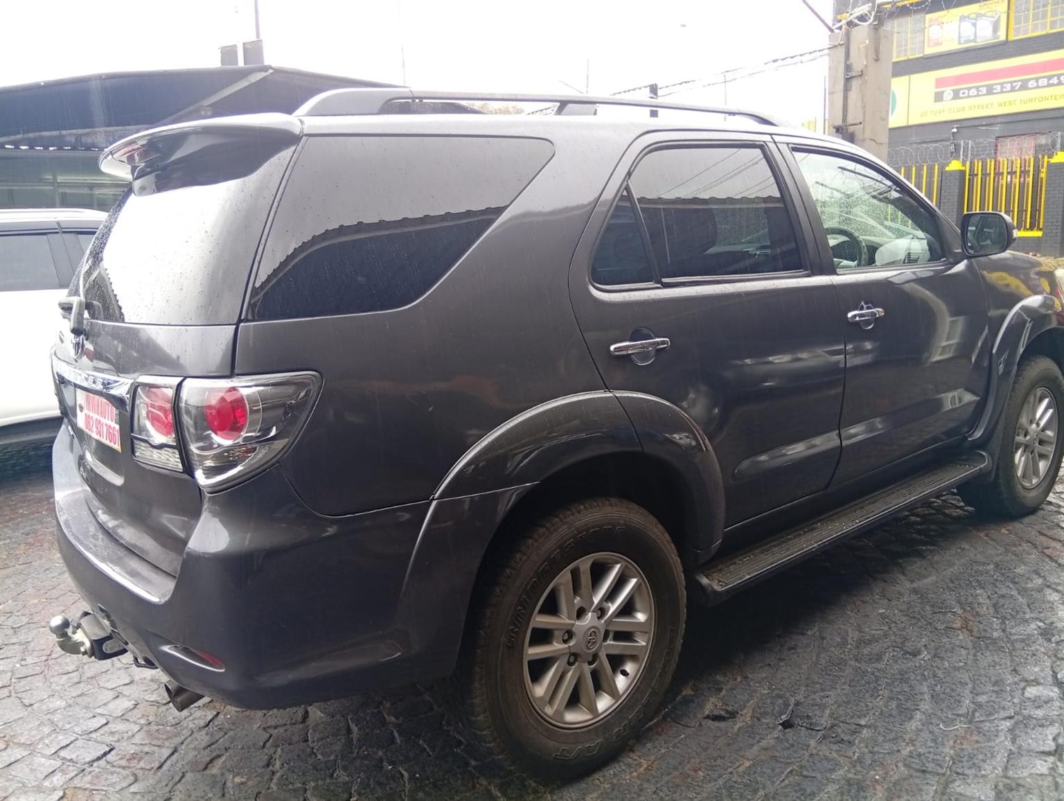 Used 2012 Toyota Fortuner 3.0D-4D auto - Private Seller Used 2012 Toyota Fortuner 3.0D-4D auto - Private Seller