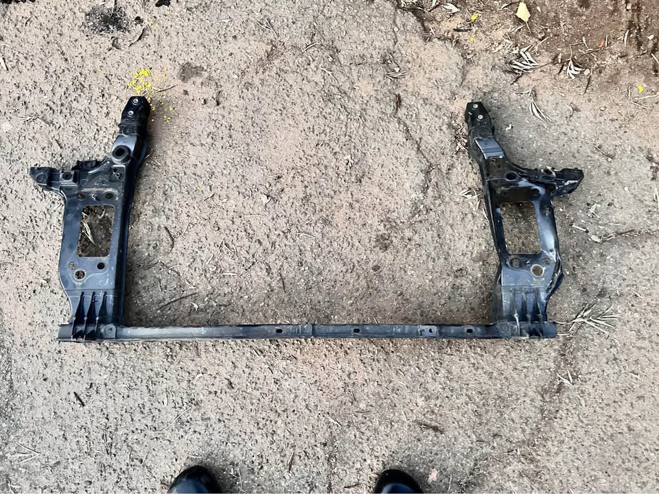 Kia picanto cradle - Private Seller Kia picanto cradle - Private Seller