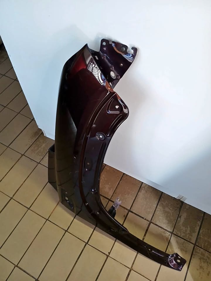 2021 RENAULT KIGER RIGHT FENDER FOR SALE - Private Seller 2021 RENAULT KIGER RIGHT FENDER FOR SALE - Private Seller