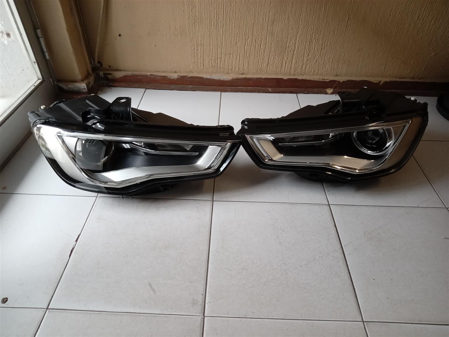 Audi A3 headlight - Private Seller