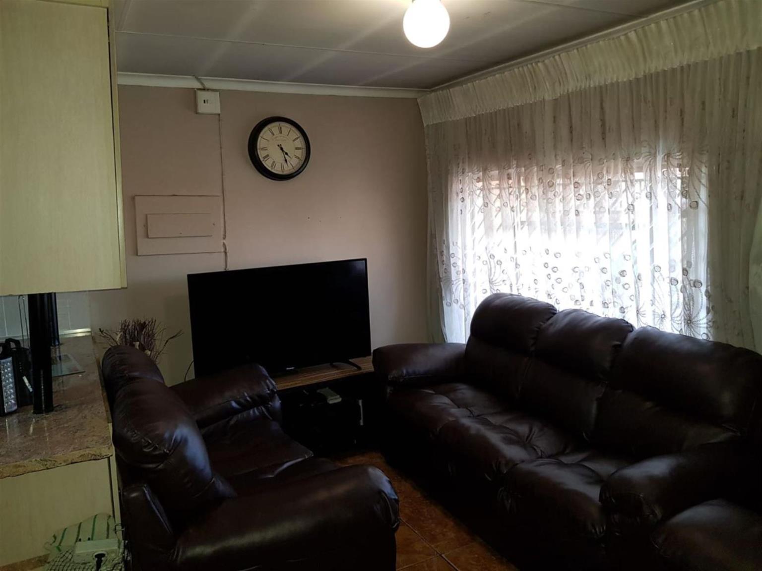 House For Sale in ATTERIDGEVILLE