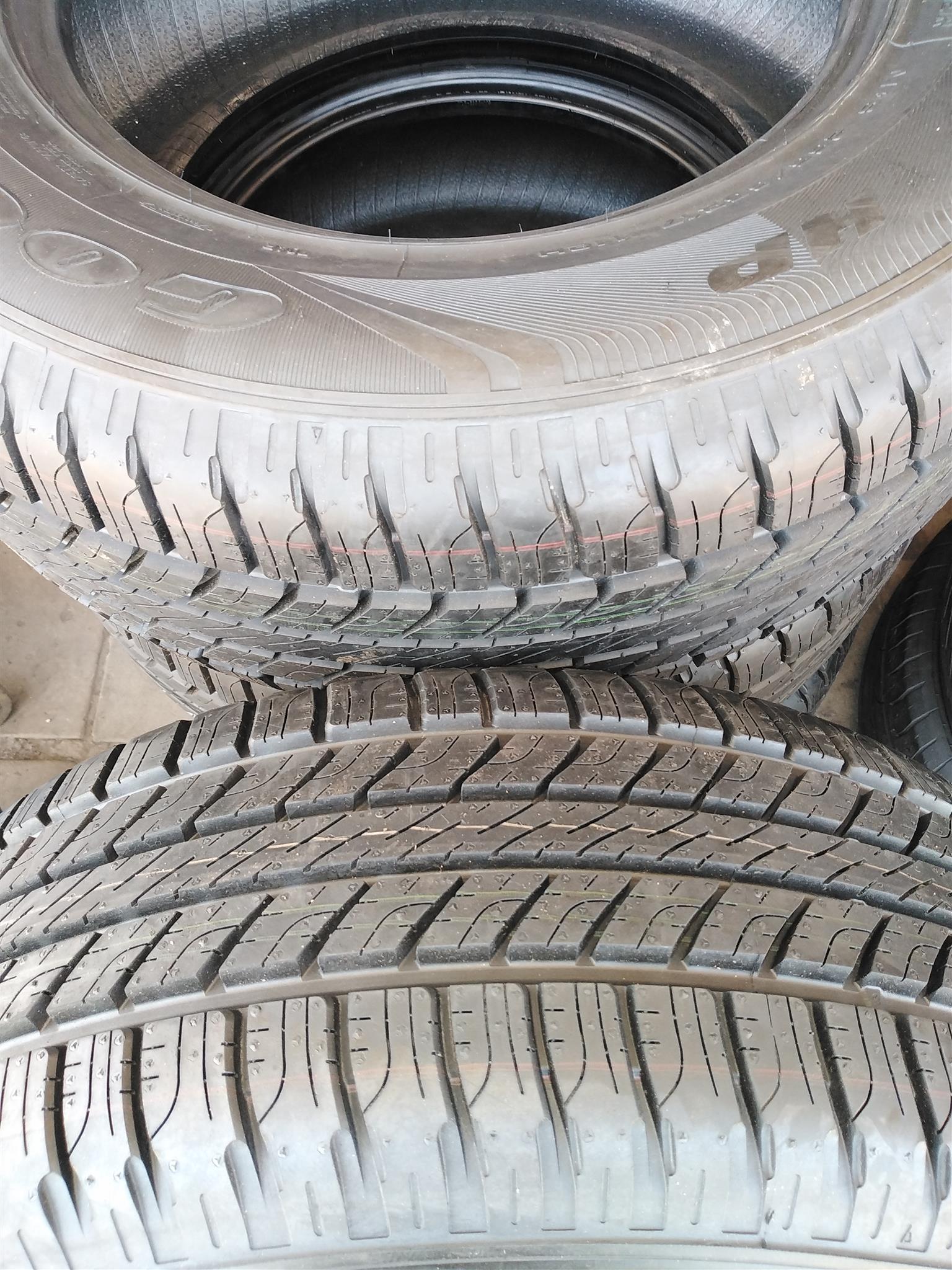 265/65/17 Goodyear wrangler hp tyres | Junk Mail