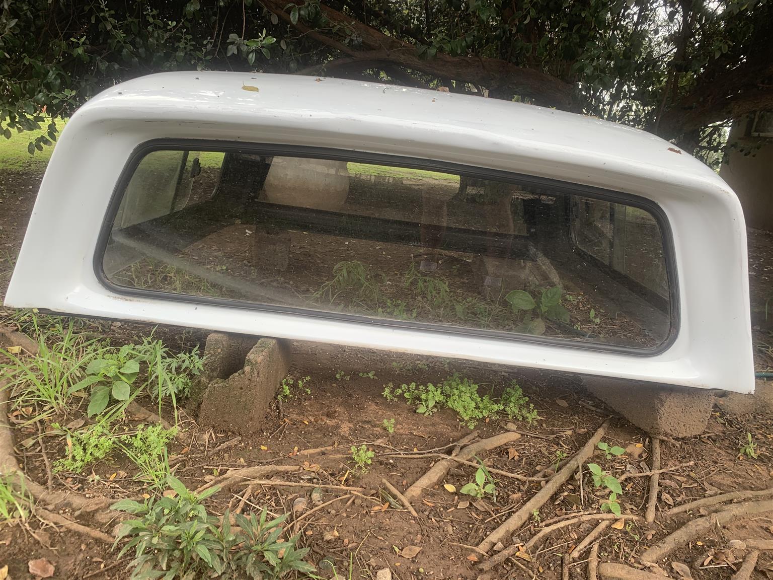 Double cab canopy, white in colour. Was on my double cab ford ranger - Private Seller